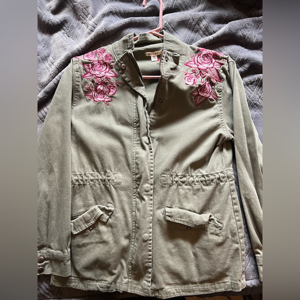 Green Jacket w/ Pink Flowers | Size M